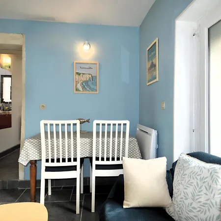 Ferienhaus La Petite Maison, Proche De La *
